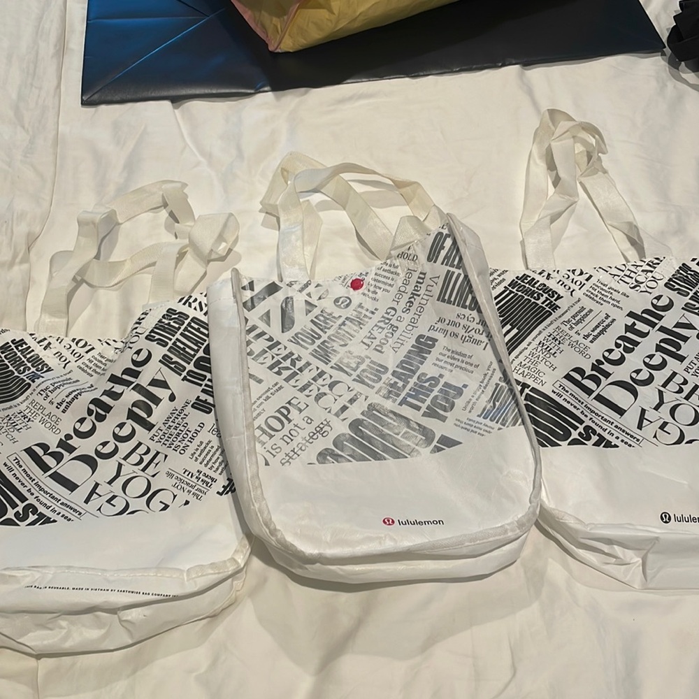 Lululemon white bag bundle